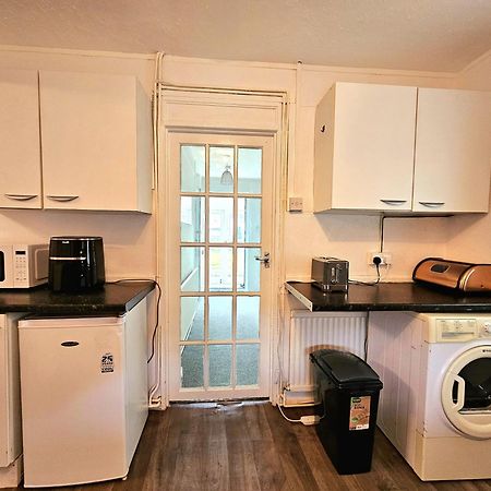 Cozyhome-3Br-5Guest#Netflix#Parking#Garden Nottingham Dış mekan fotoğraf